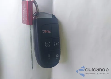 2016 Chrysler 300C z USA, uszkodzony, nr VIN 2C3CCAEG9GH151719